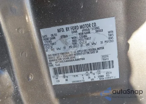 2006 Ford F-150 Stx/Xl/Xlt z USA, uszkodzony, nr VIN 1FTRX14W56KA66760